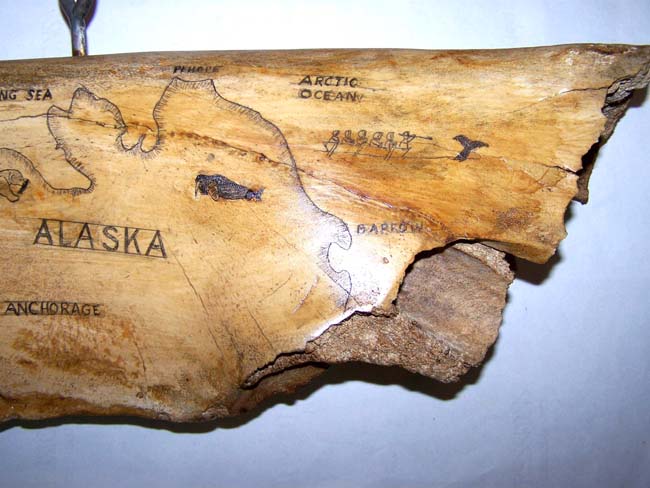 A Fine and Rare Whale's Jawbone Beautifully Scrimshawed and dated 1909. — image 9